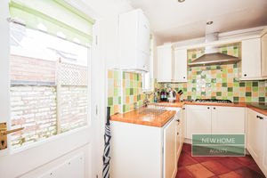 Photo 15- click for photo gallery